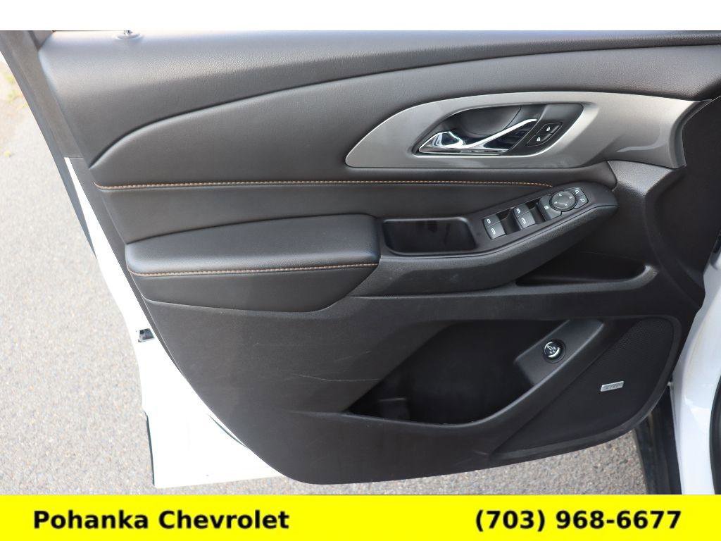 Used 2019 Chevrolet Traverse LT w/ LT Premium Package AWD/4WD image 25