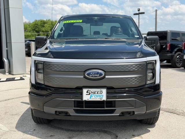 Used 2023 Ford F150 Lightning XLT AWD/4WD image 2