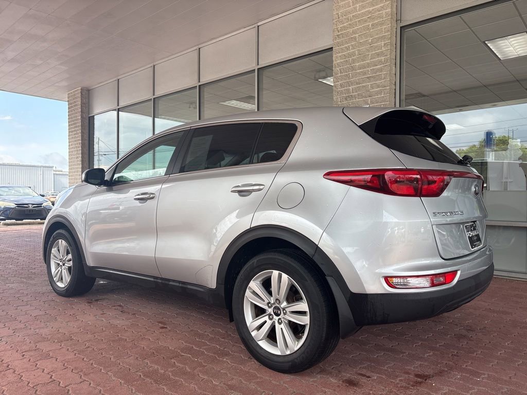 Used 2019 Kia Sportage LX FWD image 9
