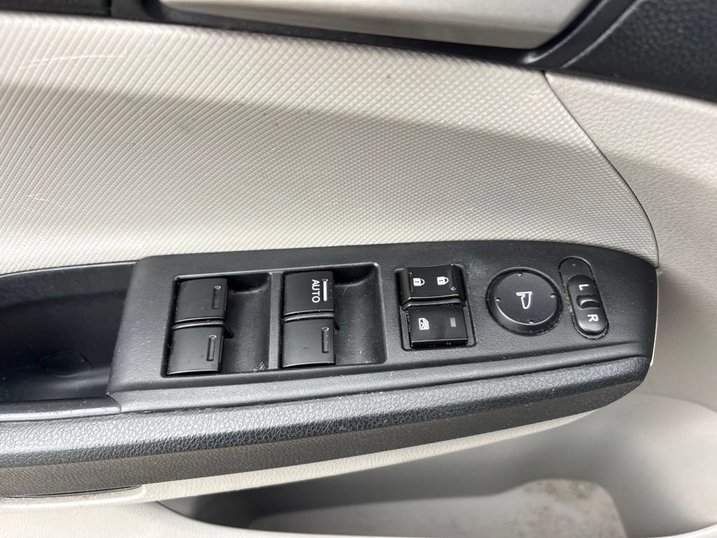 Used 2012 Honda Accord LX image 14