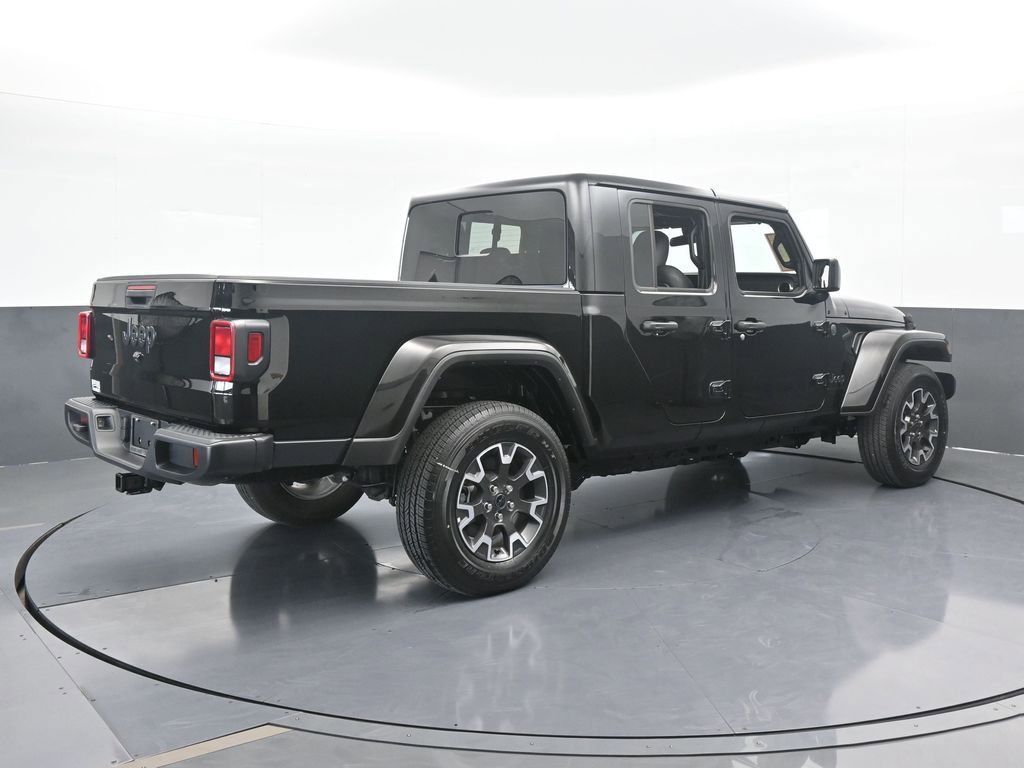 Used 2024 Jeep Gladiator Sport w/ Premium Package image 6