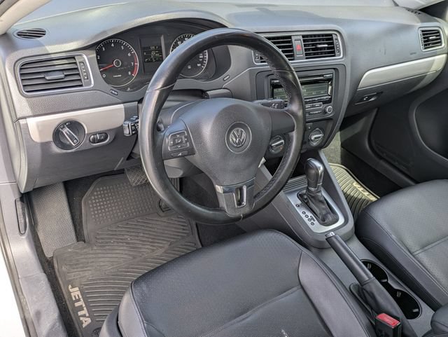 Used 2014 Volkswagen Jetta SE FWD image 11