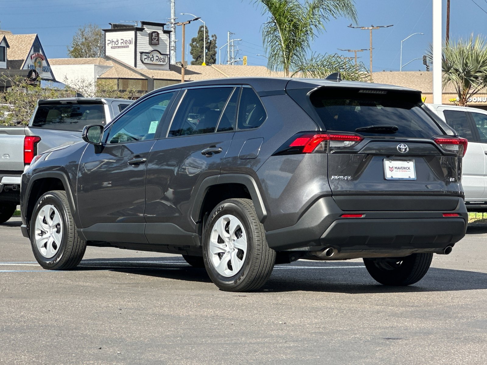 Used 2025 Toyota RAV4 LE FWD image 3
