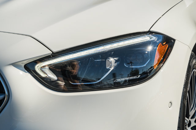 New 2027 Mercedes-Benz C 300 4MATIC Sedan image 13