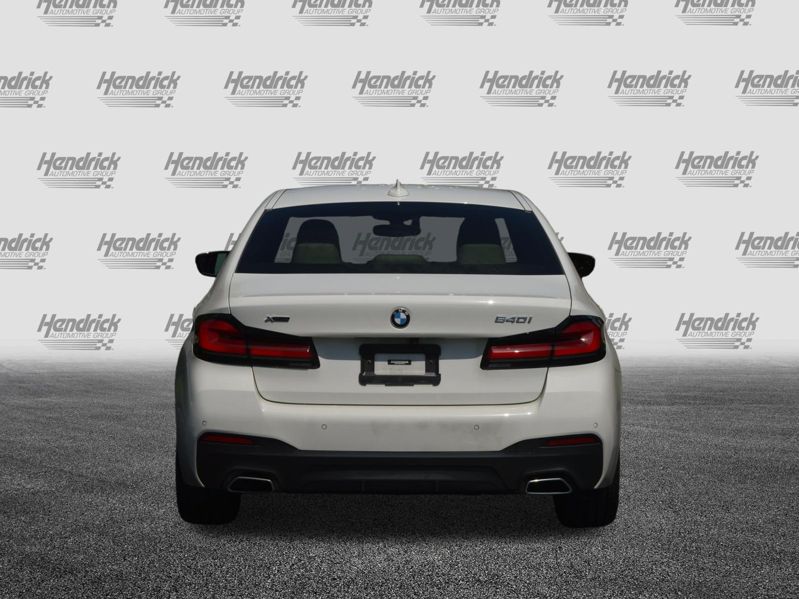 Used 2023 BMW 540i xDrive w/ M Sport Package AWD/4WD image 9