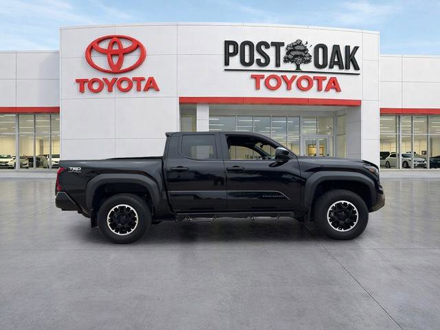 Used 2024 Toyota Tacoma TRD Off-Road image 13