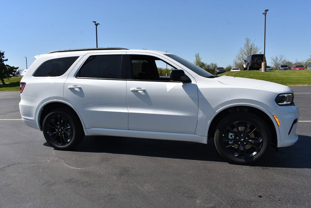 New 2026 Dodge Durango GT w/ Blacktop Package AWD/4WD image 3