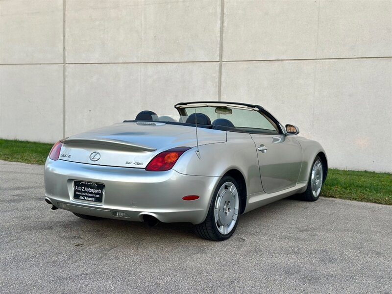 Used 2004 Lexus SC 430 Convertible RWD image 11