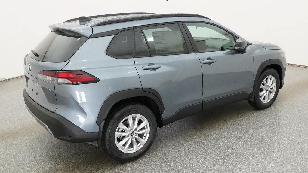 New 2026 Toyota Corolla Cross LE FWD image 18