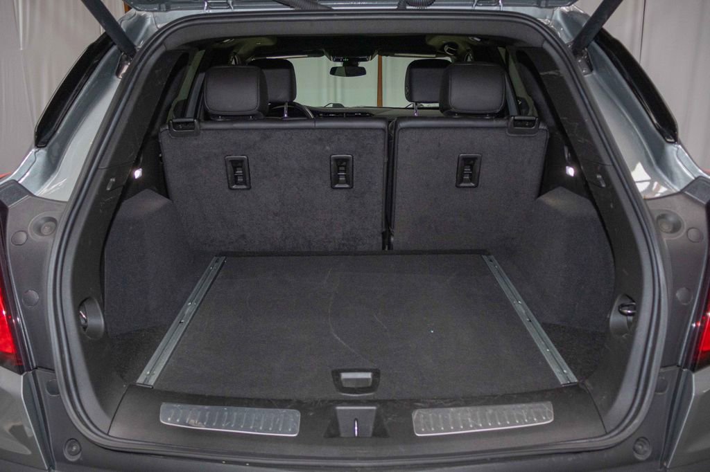 Used 2023 Cadillac XT5 Premium Luxury image 15