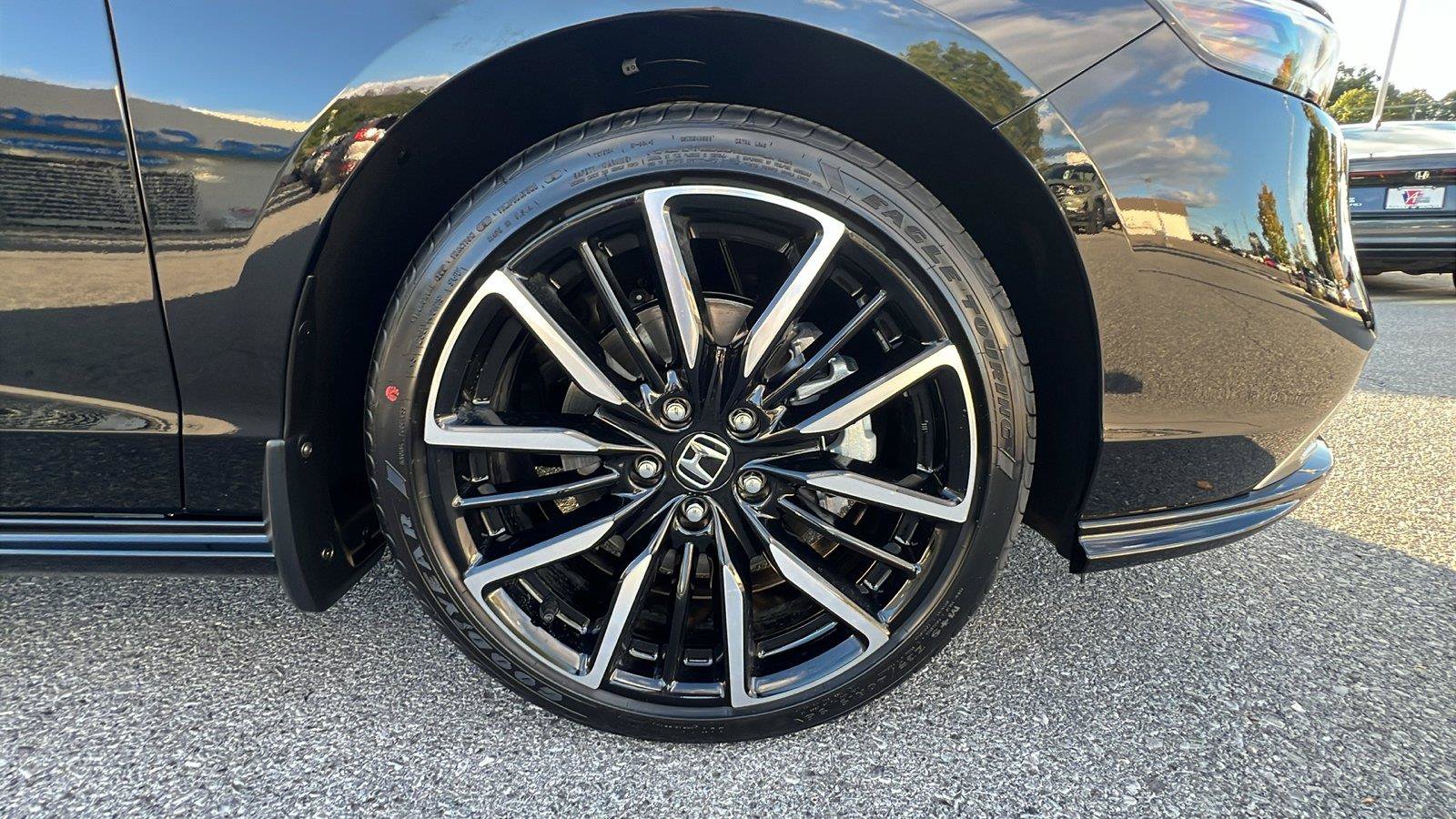 New 2026 Honda Accord Touring image 11