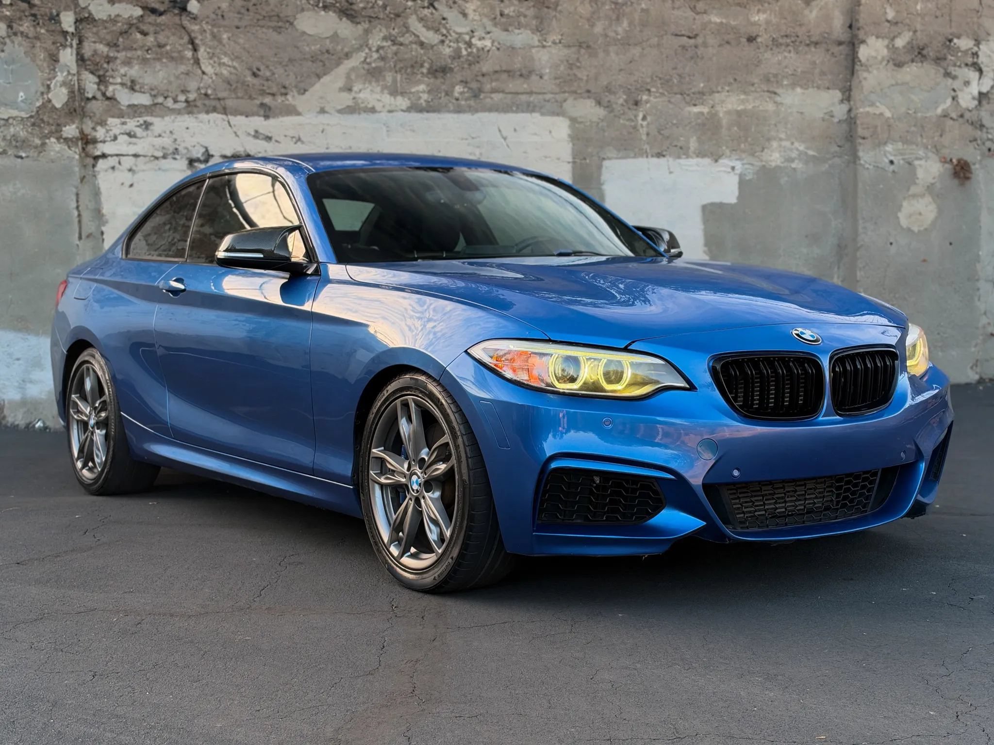Used 2016 BMW M235i Coupe RWD image 3