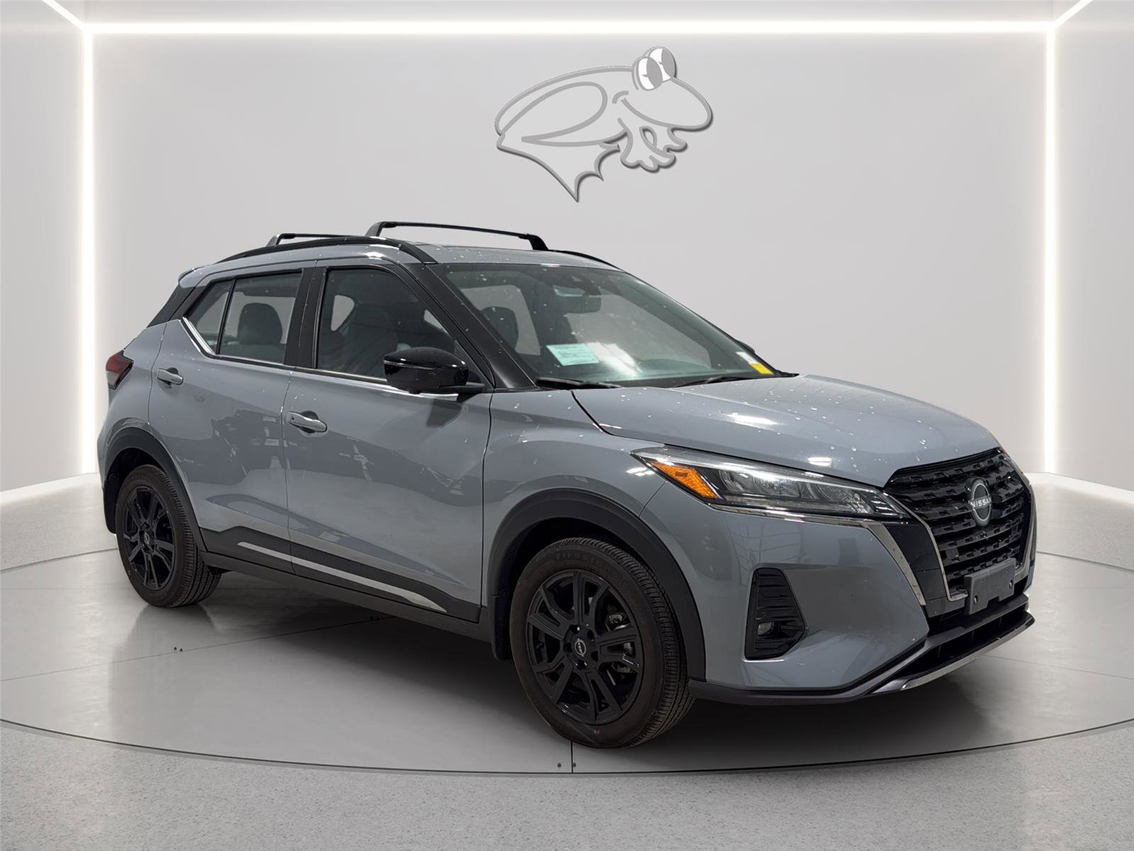 Used 2024 Nissan Kicks SR w/ SR Premium Package FWD image 7