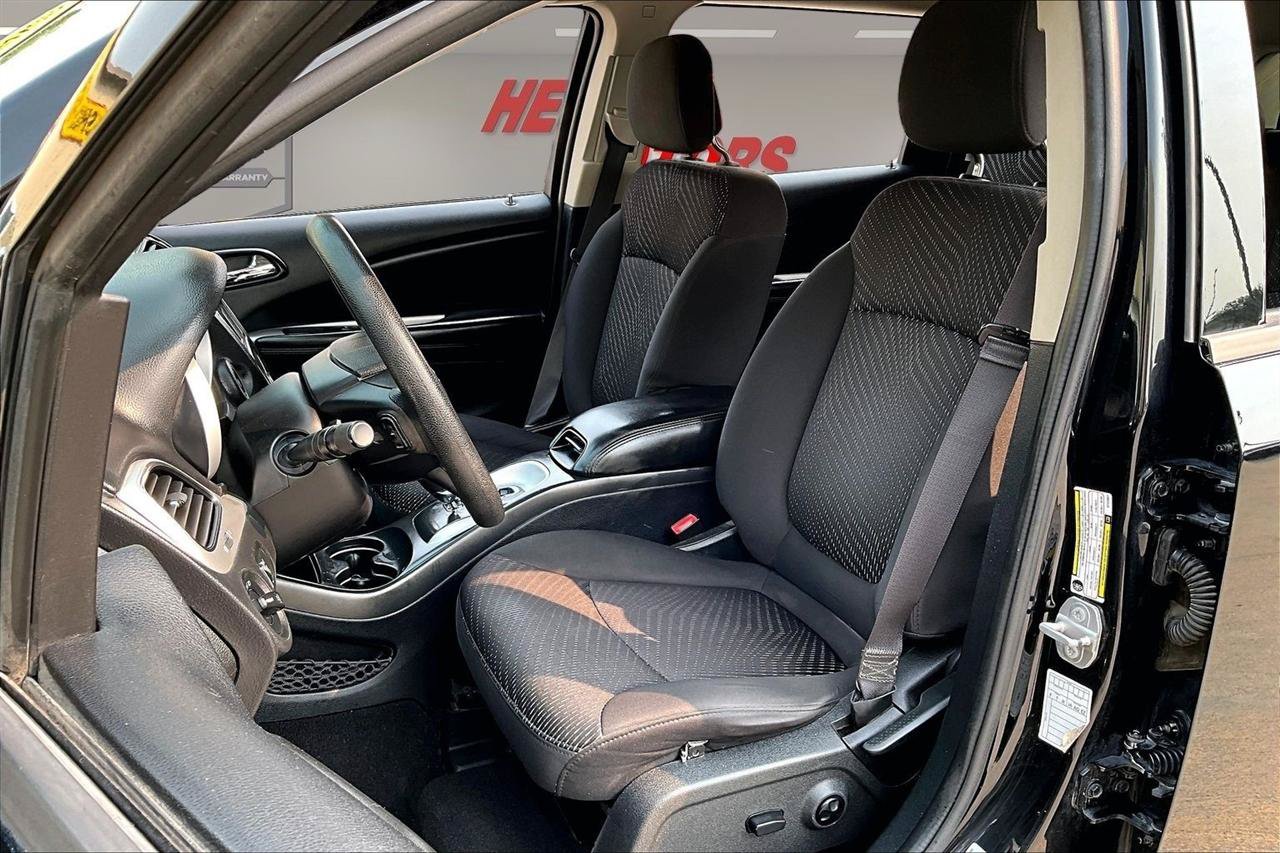 Used 2016 Dodge Journey SXT w/ Comfort/Convenience Group AWD/4WD image 22
