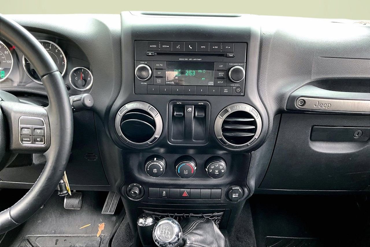 Used 2017 Jeep Wrangler Sport w/ Quick Order Package 23S image 12