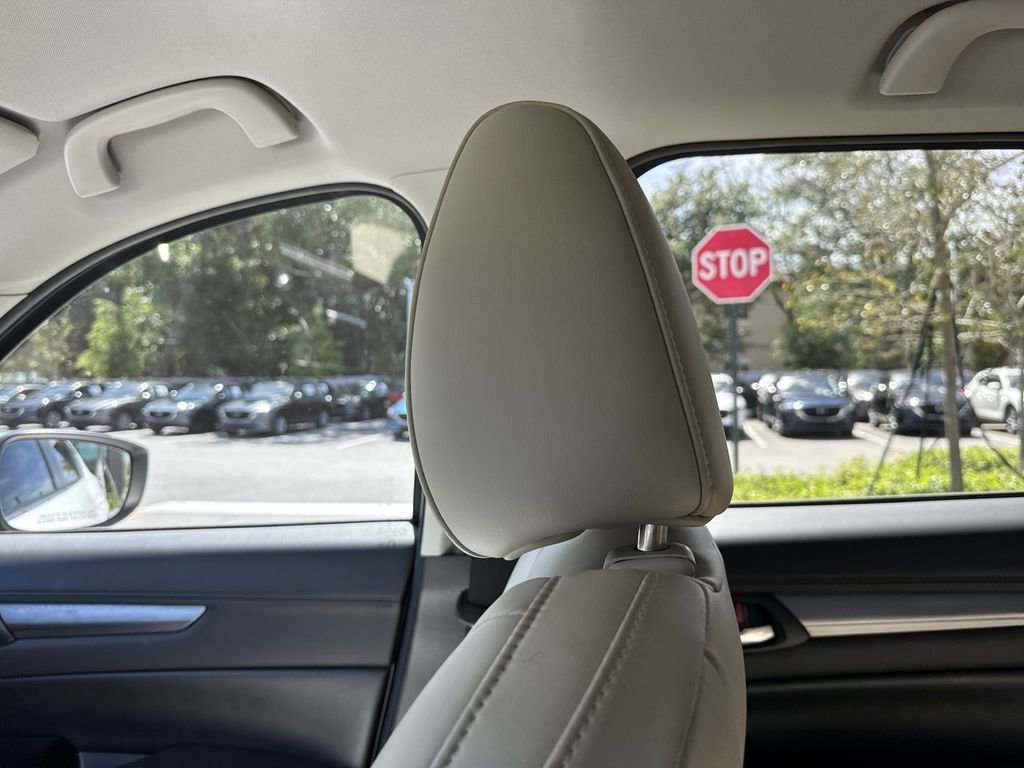 Used 2019 MAZDA CX-5 Touring image 16