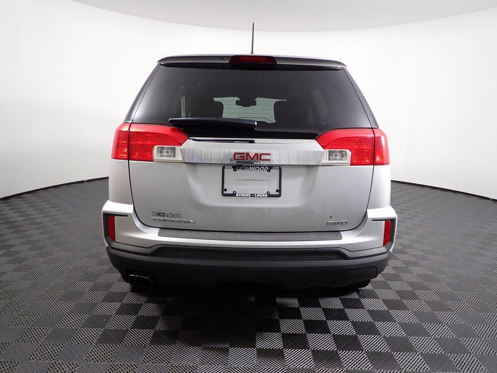 Used 2017 GMC Terrain SLE image 13