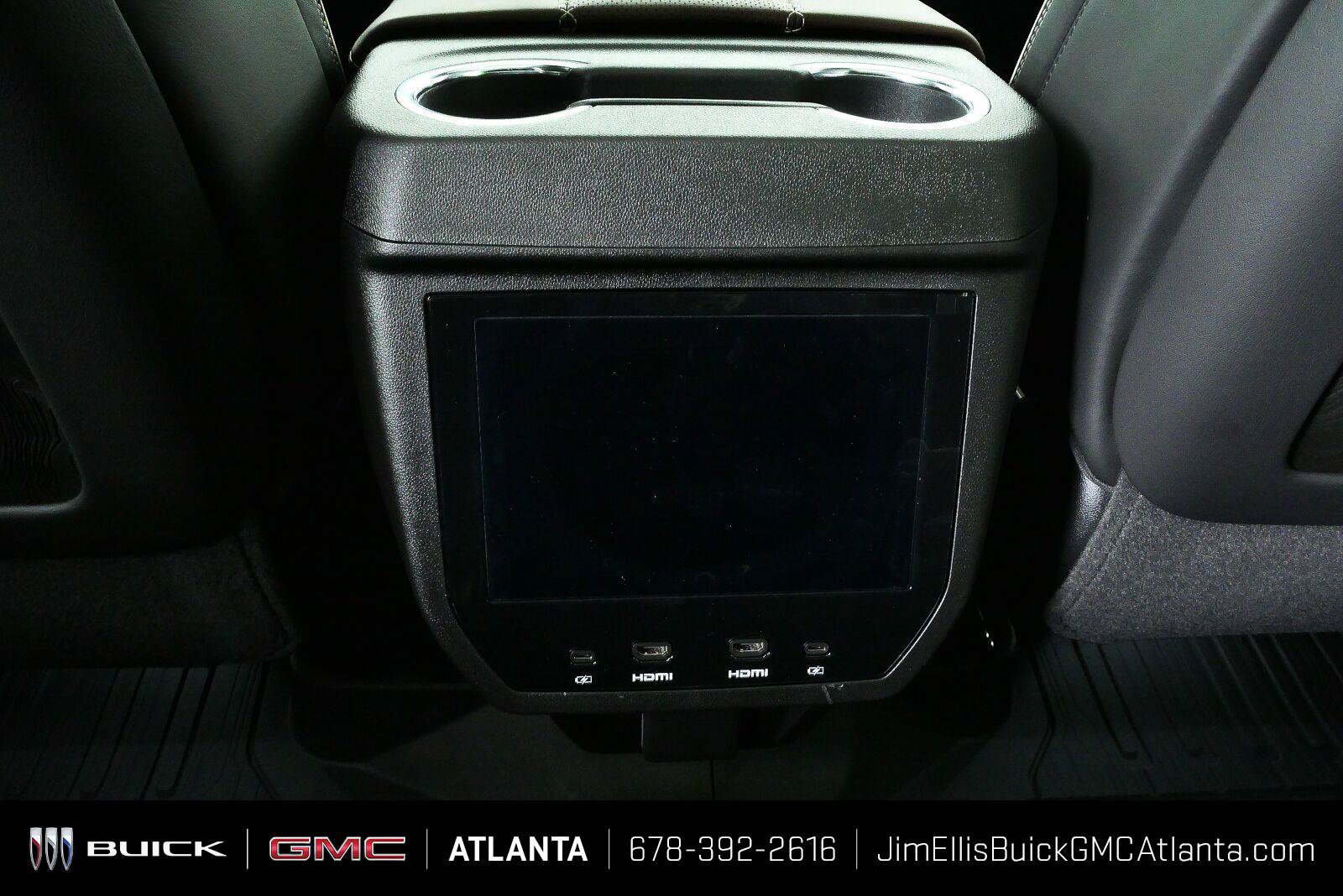New 2026 GMC Yukon XL Denali Ultimate w/ LPO, Floor Liner Package AWD/4WD image 18