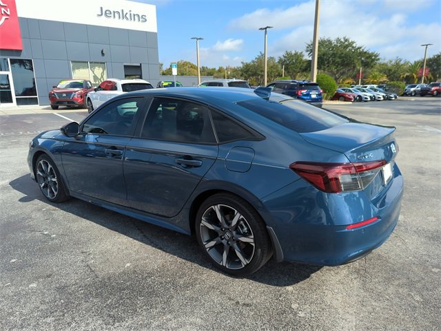 Used 2025 Honda Civic Sport image 6