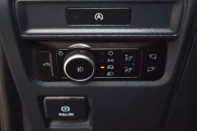 Used 2025 Ford F150 XLT w/ Equipment Group 302A MID image 19