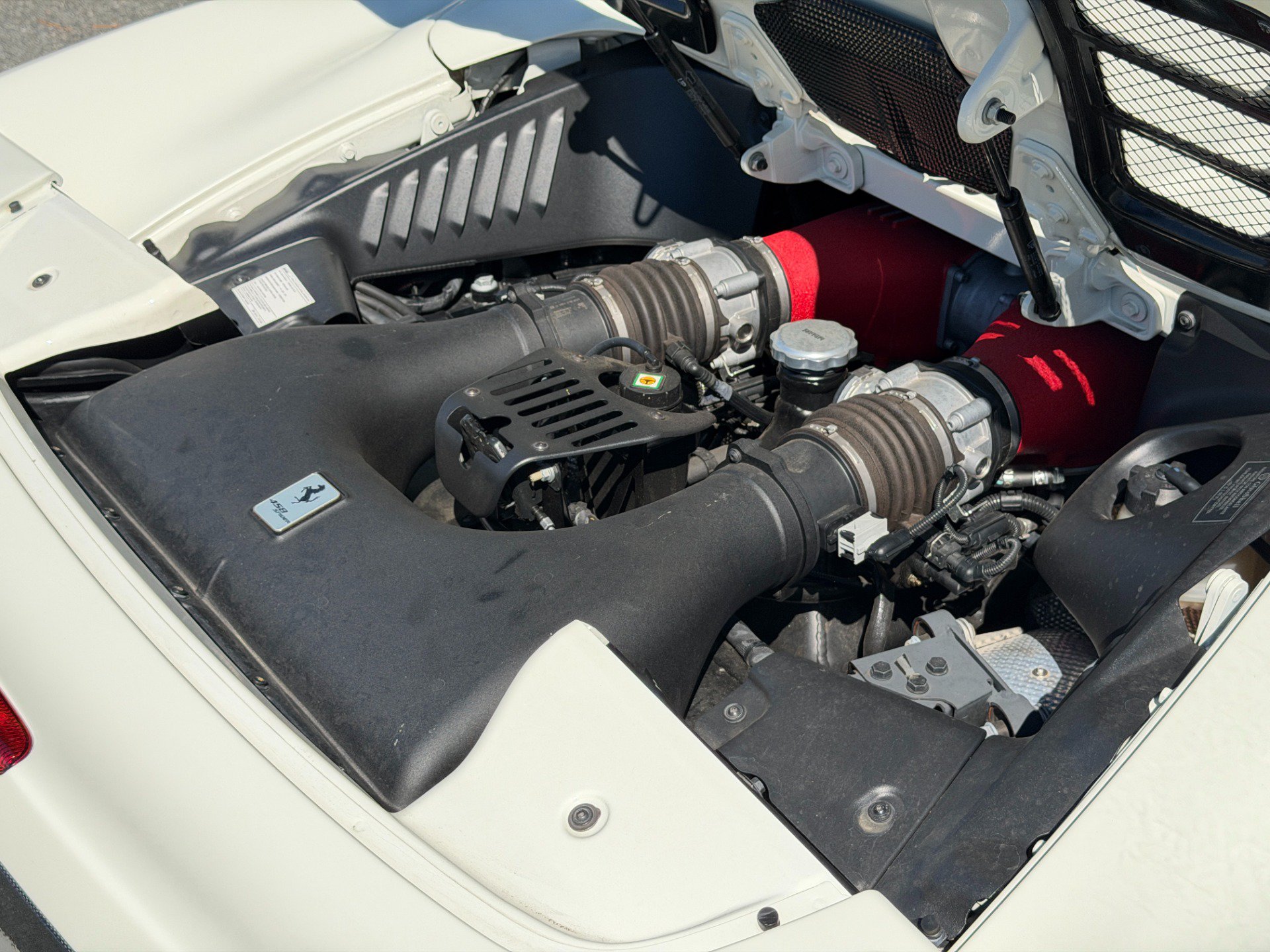 Used 2015 Ferrari 458 Spider RWD image 83