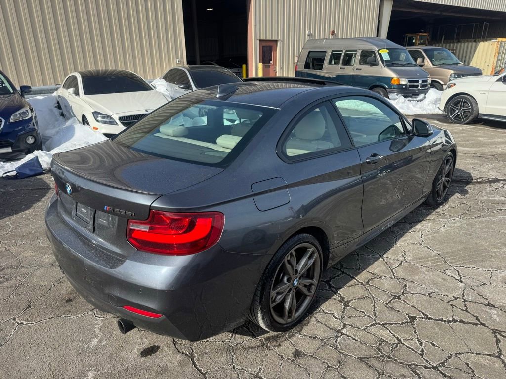 Used 2015 BMW M235i Coupe image 10
