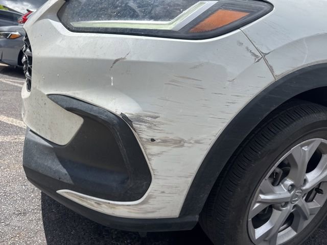 Used 2023 Honda HR-V LX image 8