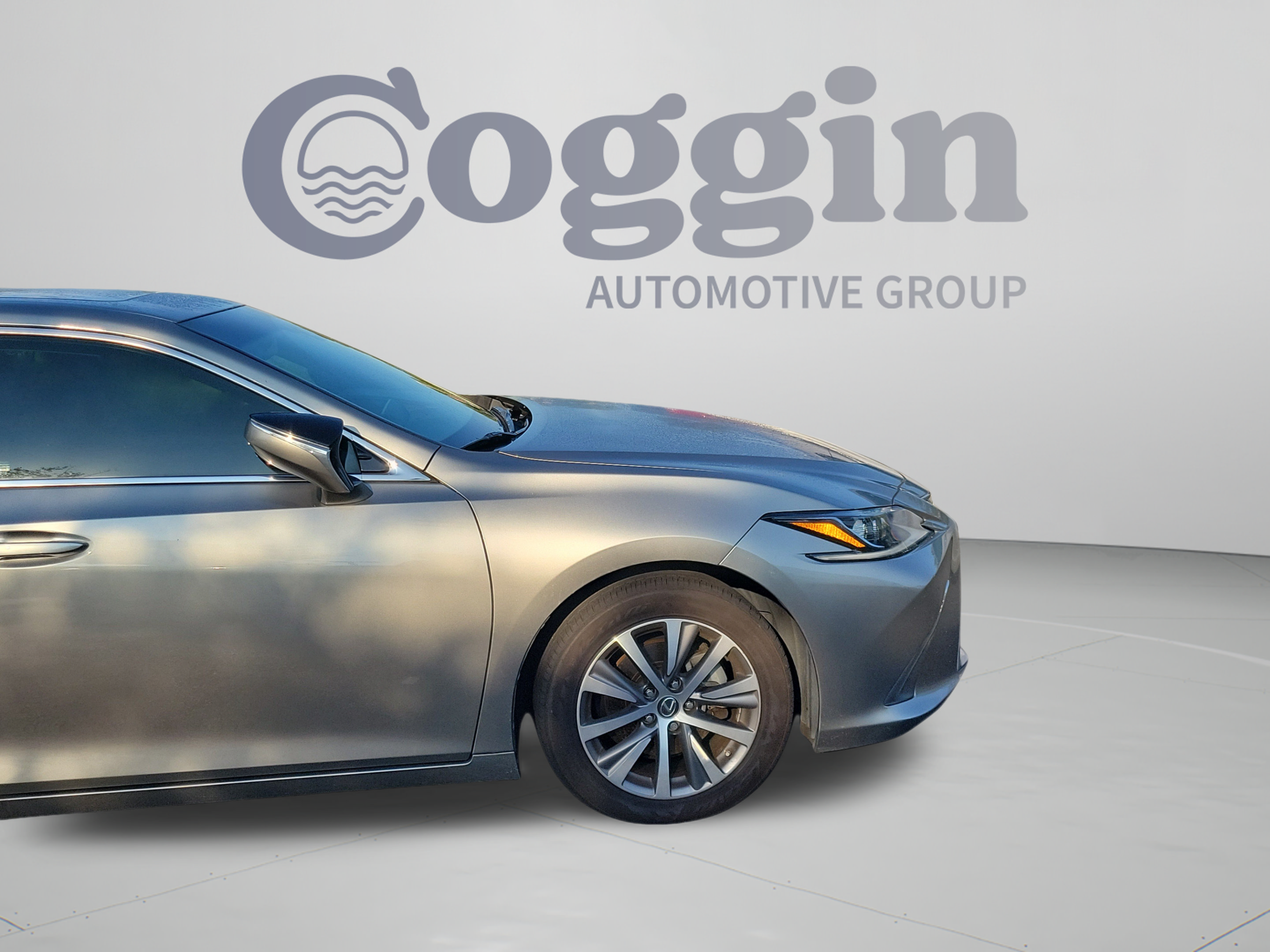 Used 2021 Lexus ES 300h w/ Premium Package FWD image 10