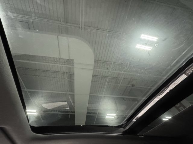 Used 2022 Hyundai Tucson SEL w/ Cargo Package AWD/4WD image 9