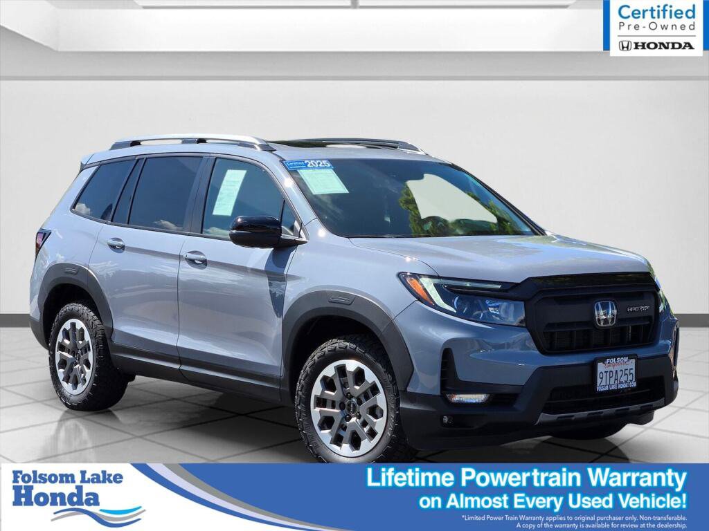 Certified 2025 Honda Passport TrailSport image 1