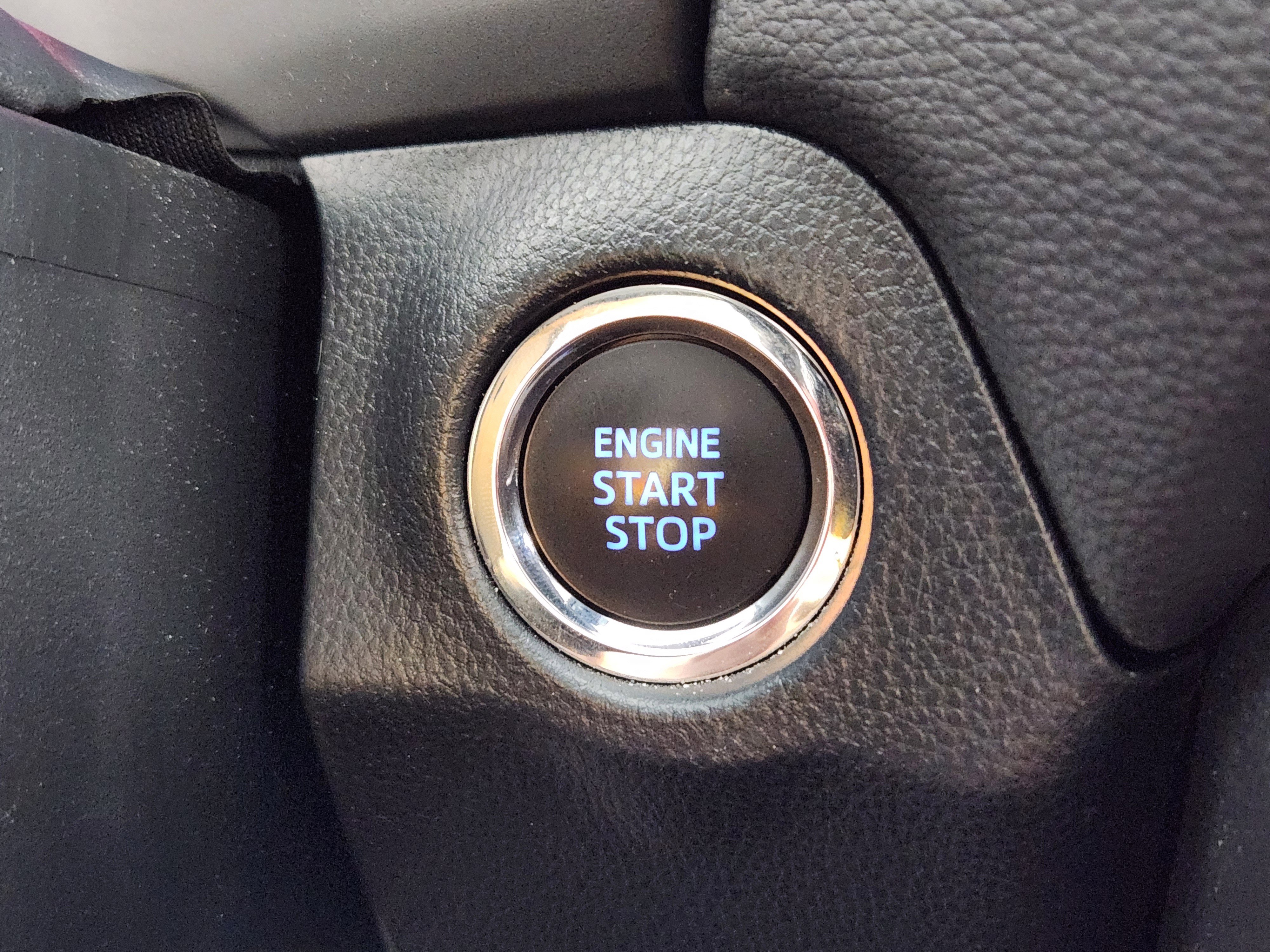 Used 2022 Toyota RAV4 XLE Premium FWD image 26