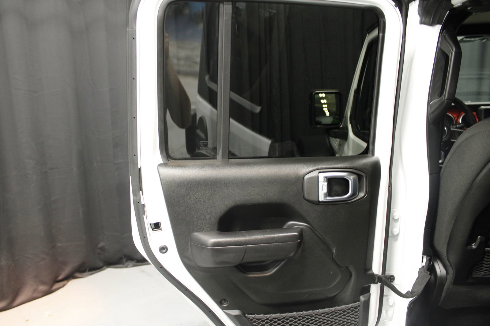 Used 2021 Jeep Wrangler Unlimited Rubicon image 27