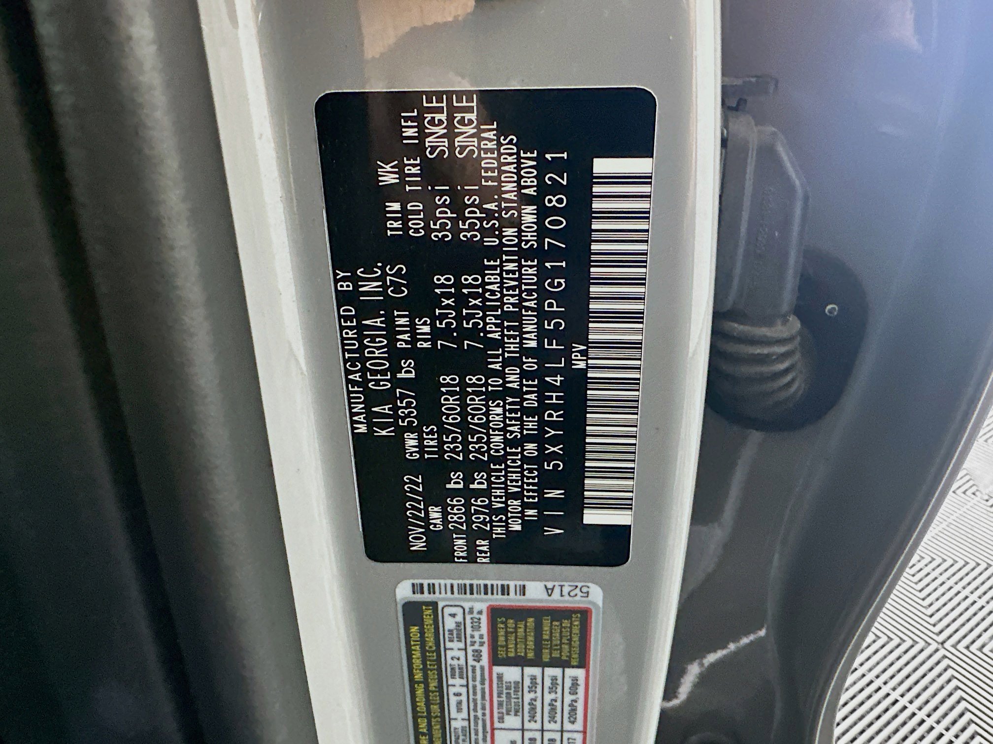 Used 2023 Kia Sorento EX image 12