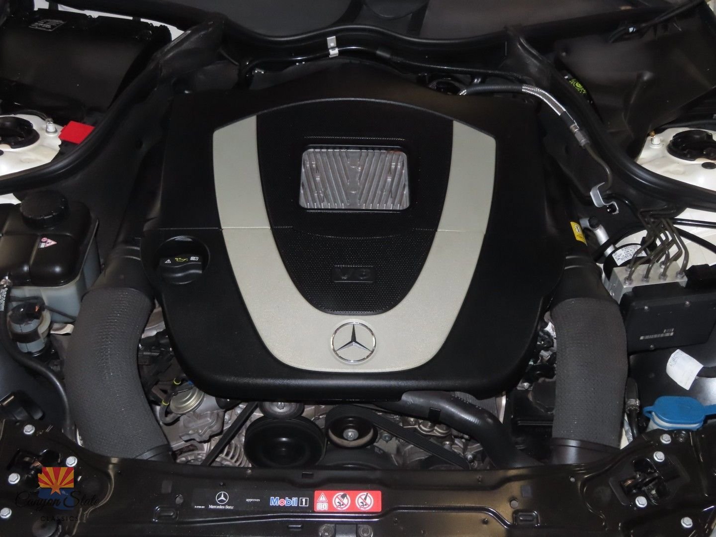 Used 2009 Mercedes-Benz CLK 350 Cabriolet image 4