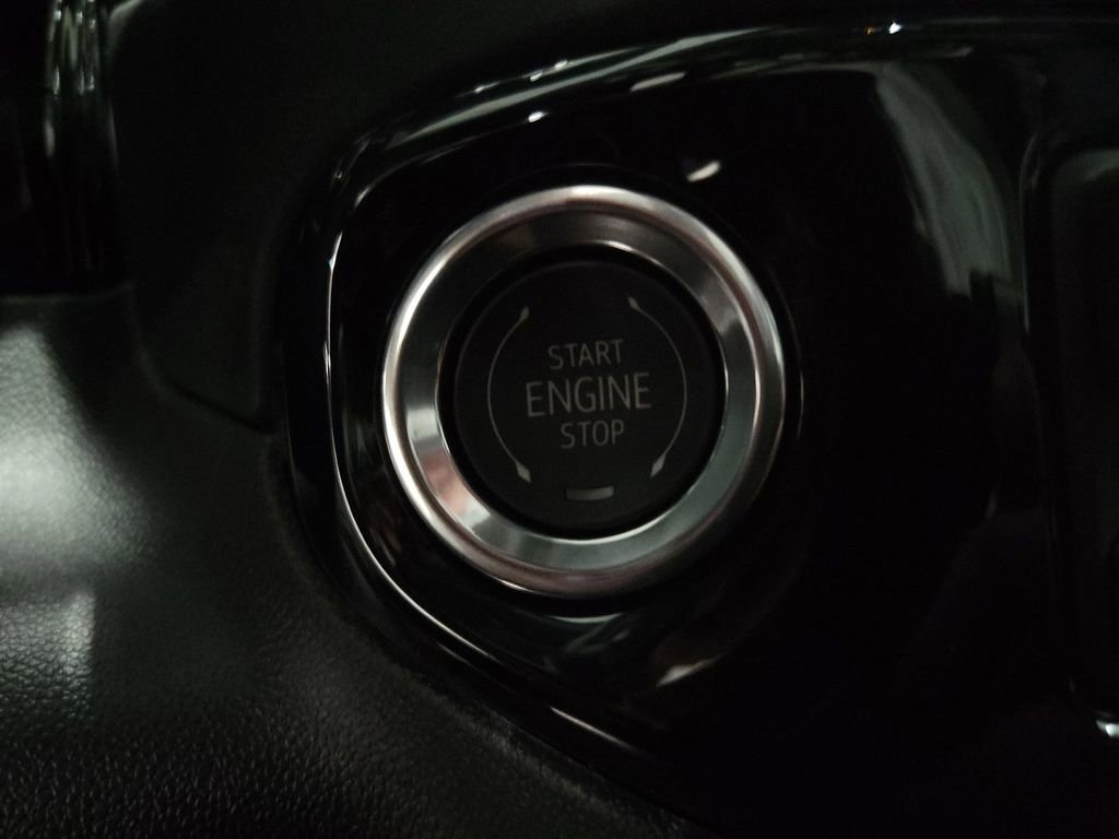 New 2026 Chevrolet Silverado 1500 LT w/ Safety Package image 27