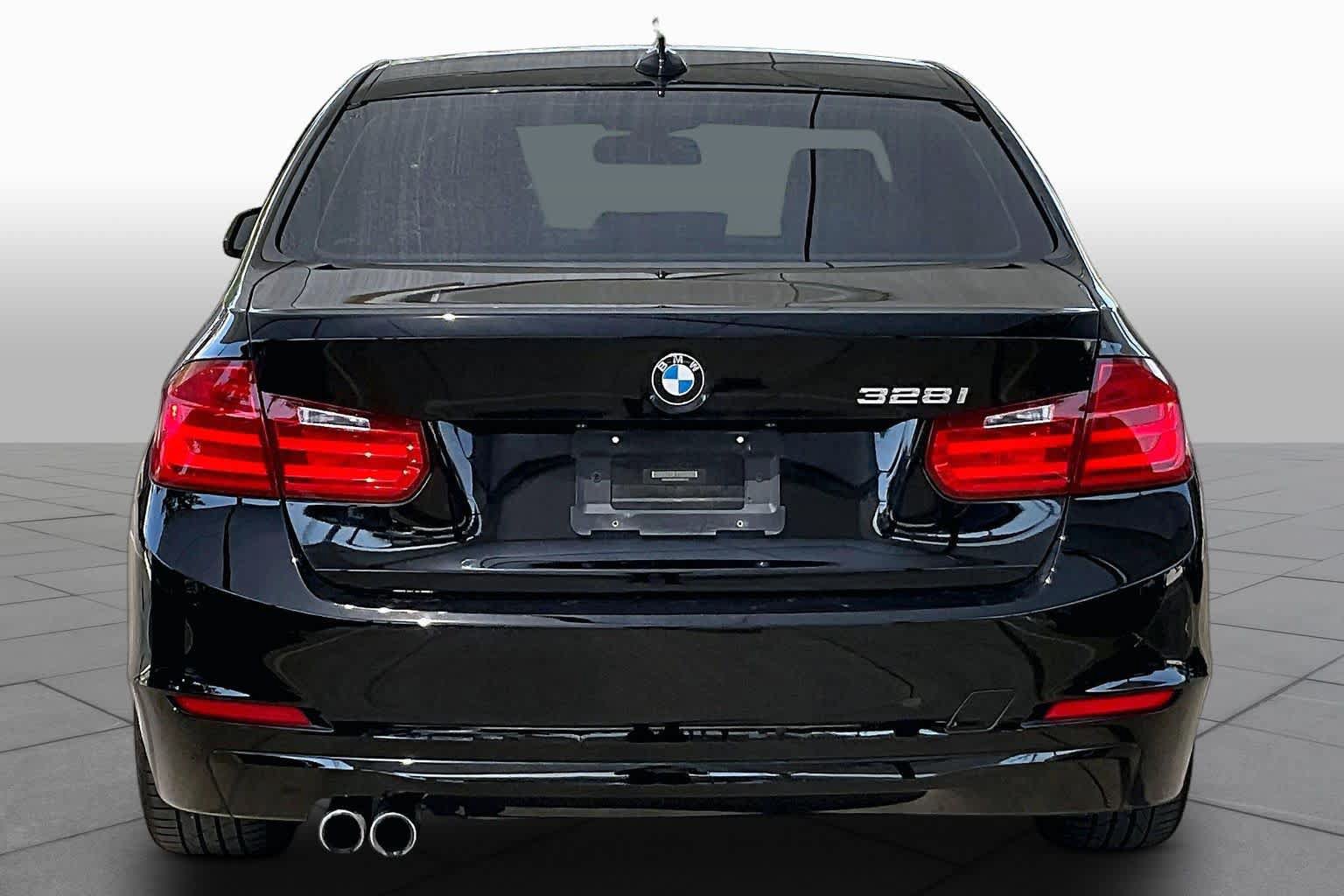 Used 2014 BMW 328i Sedan RWD image 5
