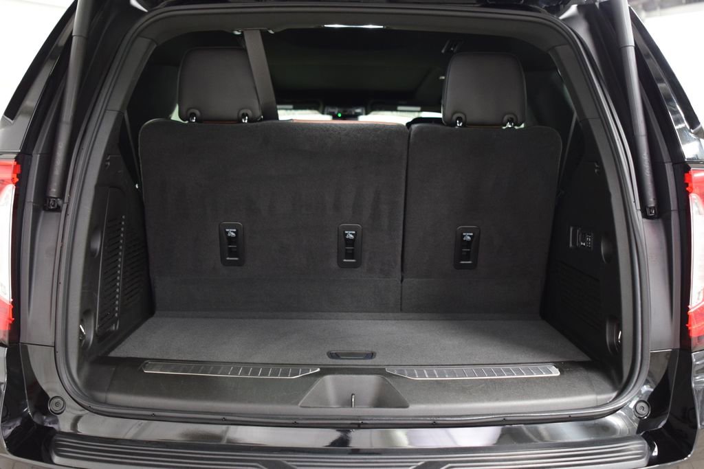 Used 2024 GMC Yukon Denali Ultimate AWD/4WD image 26
