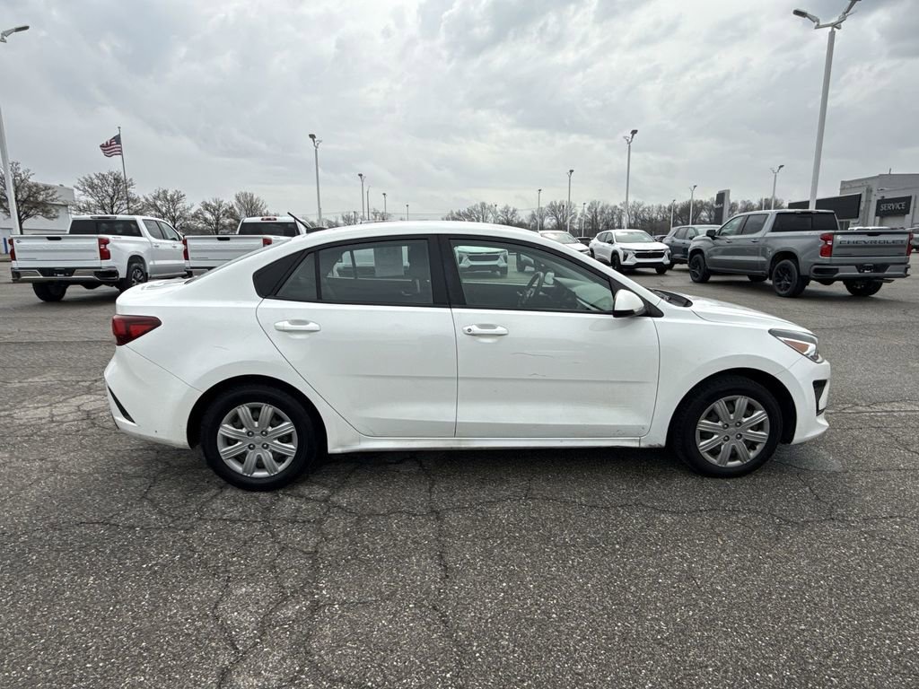 Used 2021 Kia Rio LX image 9
