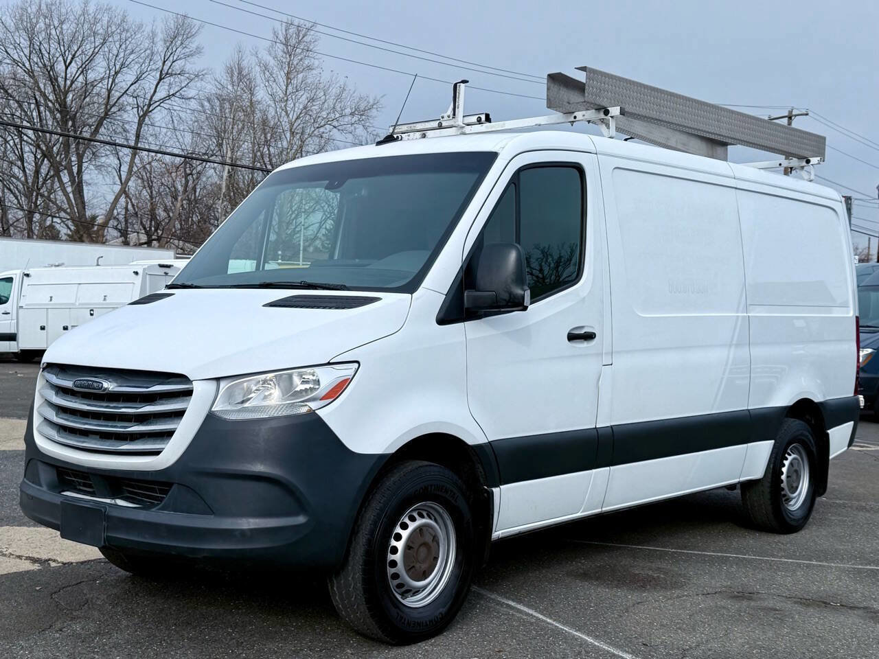 Used 2019 Freightliner Sprinter 2500 image 9