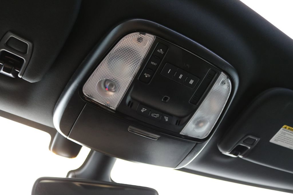 Used 2024 Dodge Durango R/T image 47