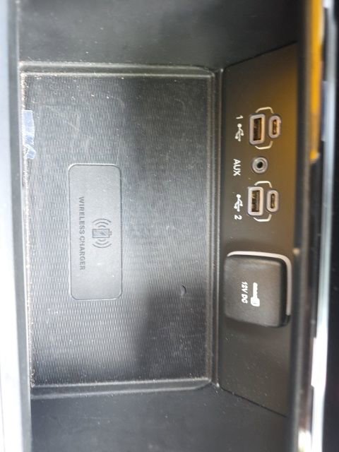 Used 2025 Jeep Grand Cherokee Laredo w/ Luxury Tech Group I image 13