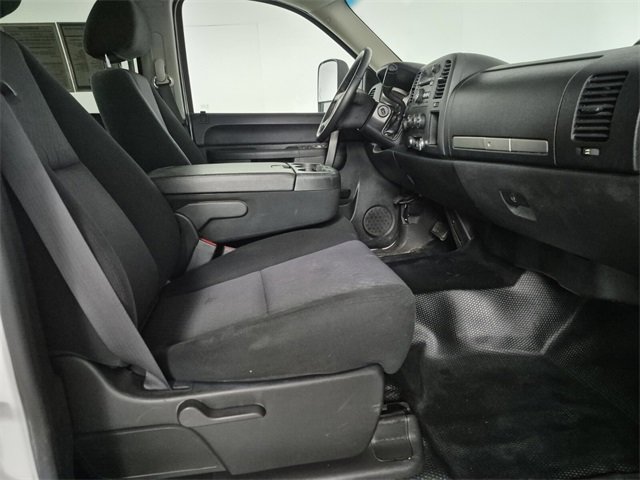 Used 2012 Chevrolet Silverado 3500 LT image 35