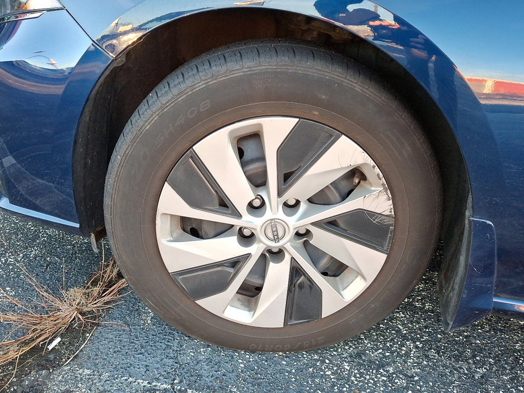 Used 2023 Nissan Altima 2.5 S image 3