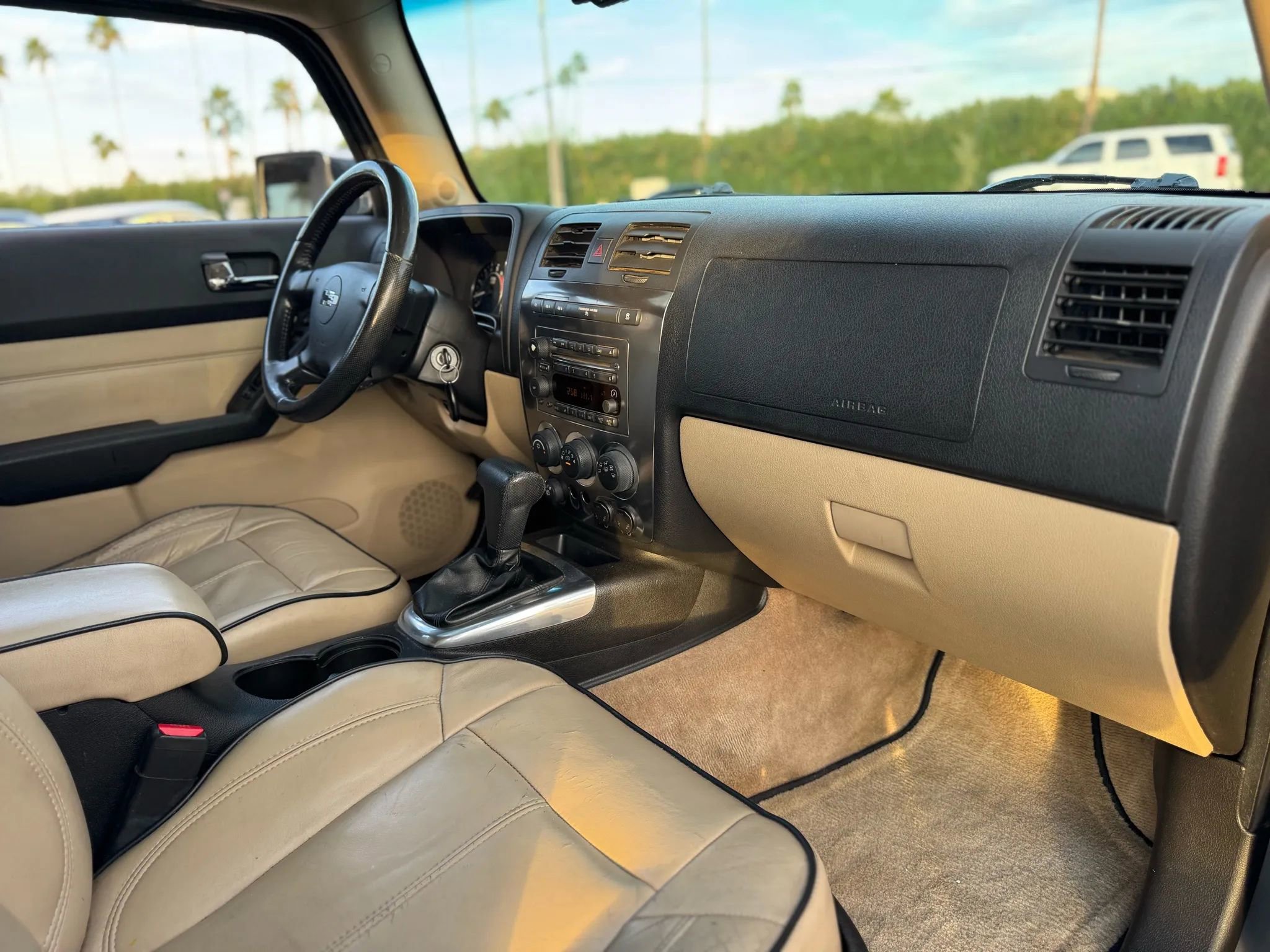 Used 2008 HUMMER H3 Luxury image 37