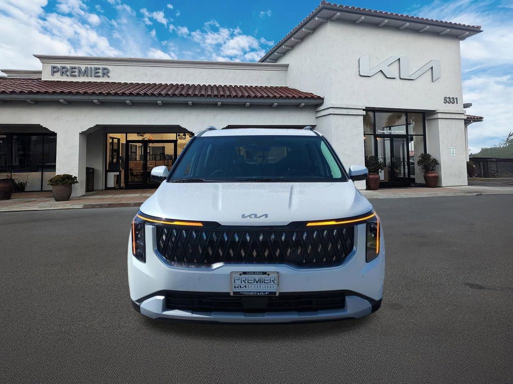 New 2026 Kia Carnival EX FWD image 3