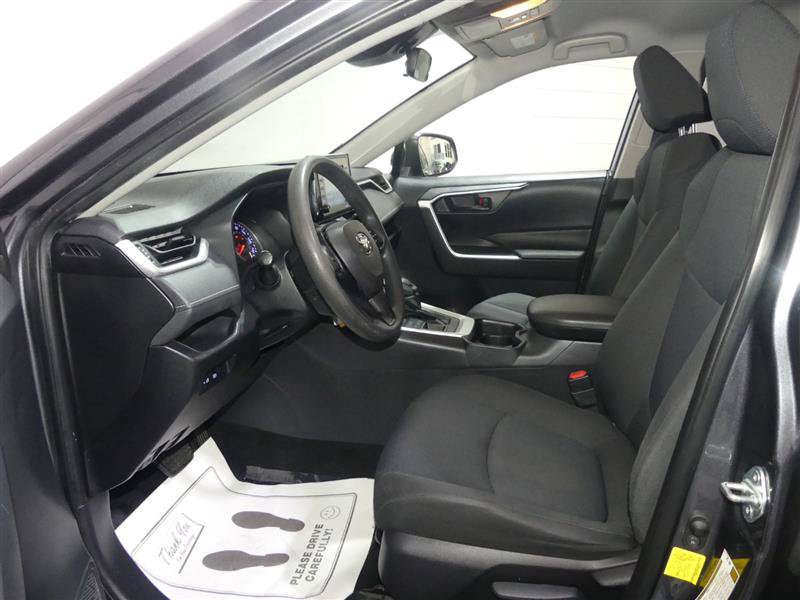 Used 2020 Toyota RAV4 LE w/ All Weather Liner Package AWD/4WD image 20