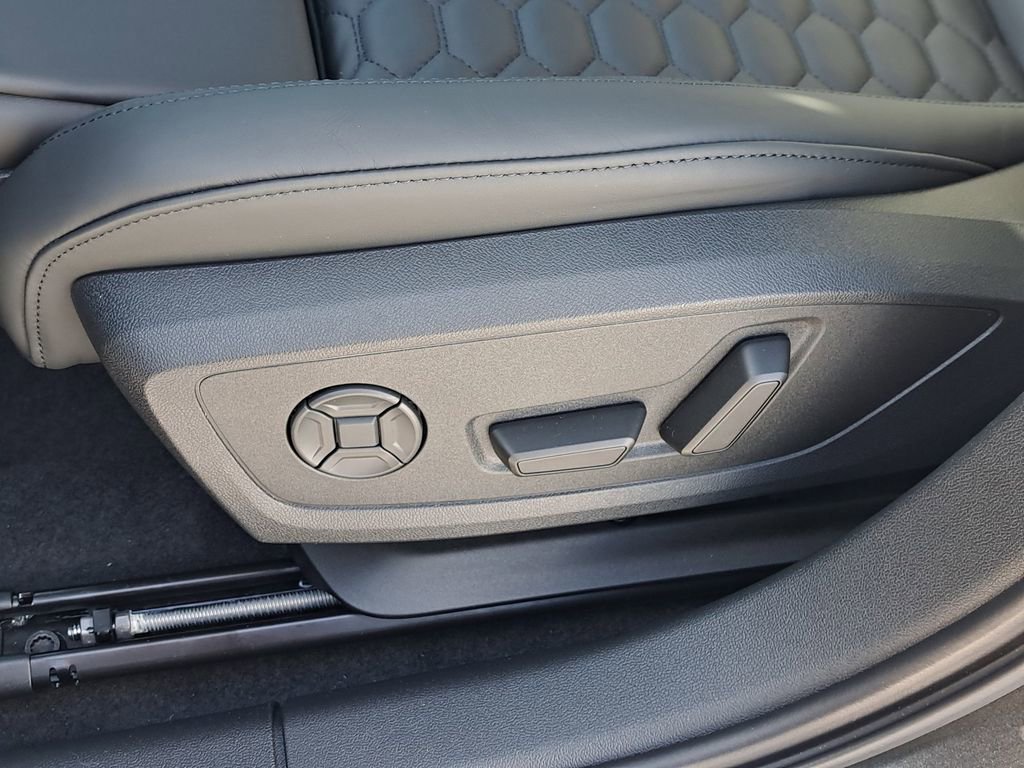 New 2026 Audi RS 3 image 18