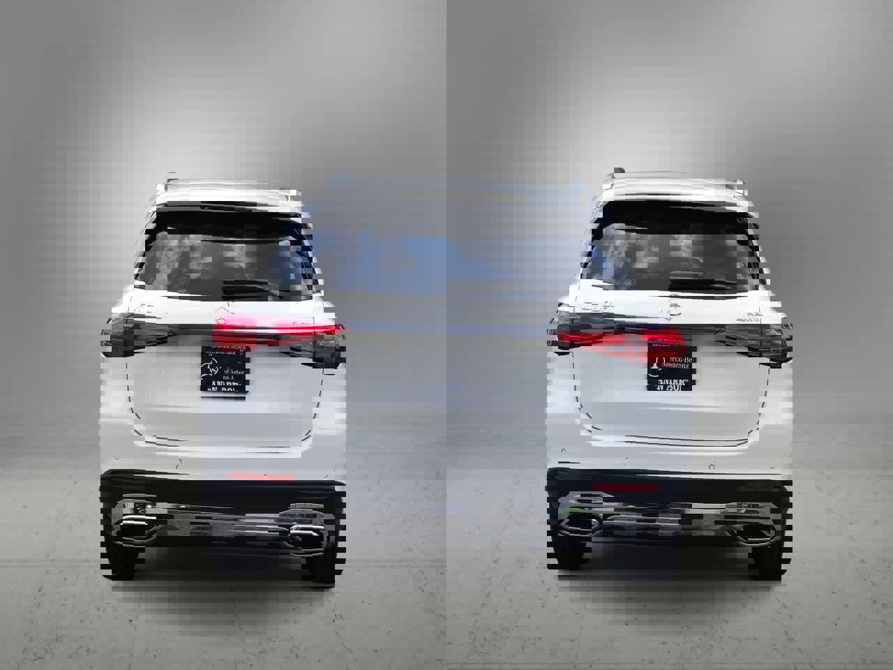 Used 2025 Mercedes-Benz GLC 300 4MATIC image 7