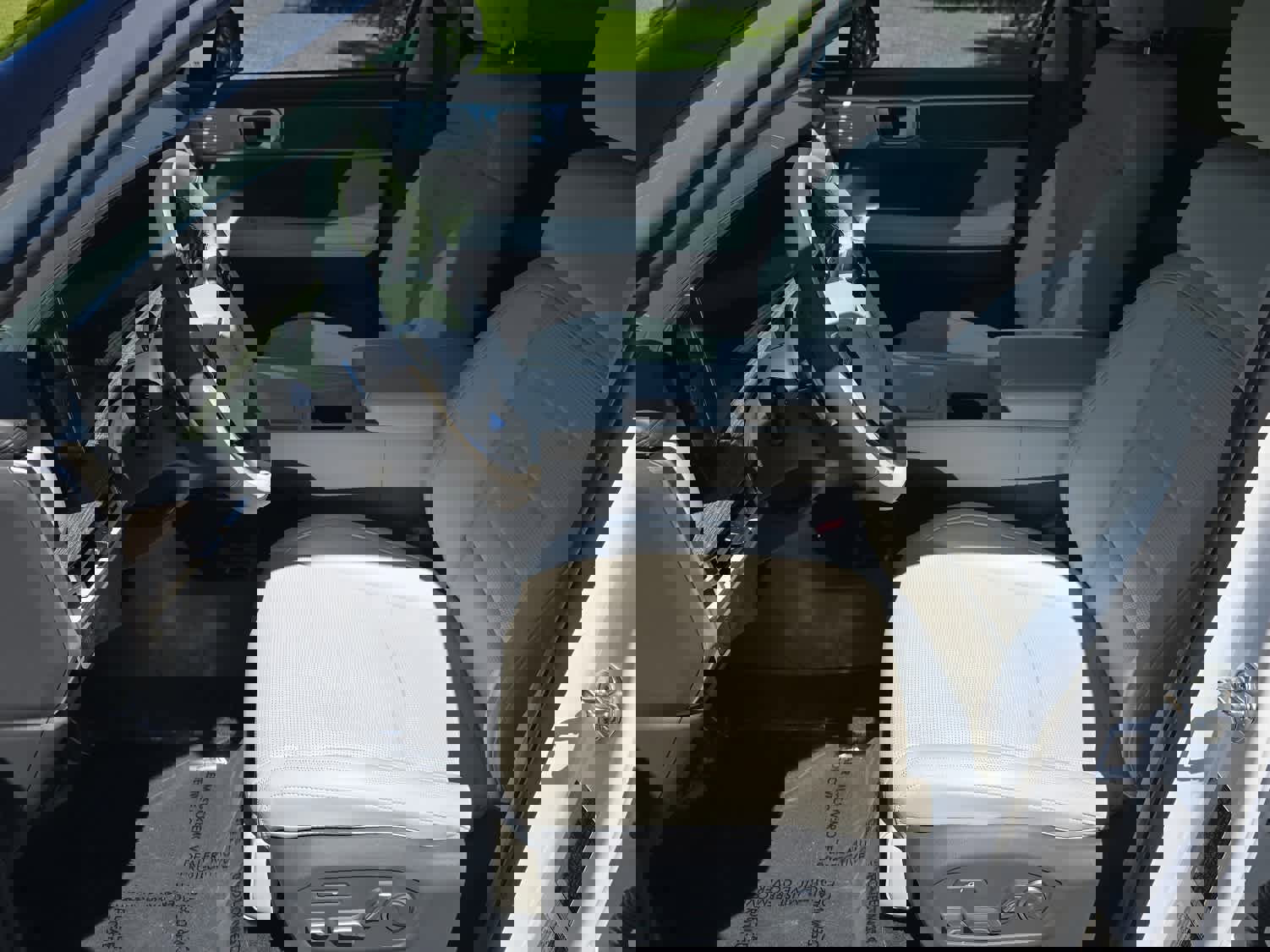 Used 2024 Hyundai Santa Fe Calligraphy image 14