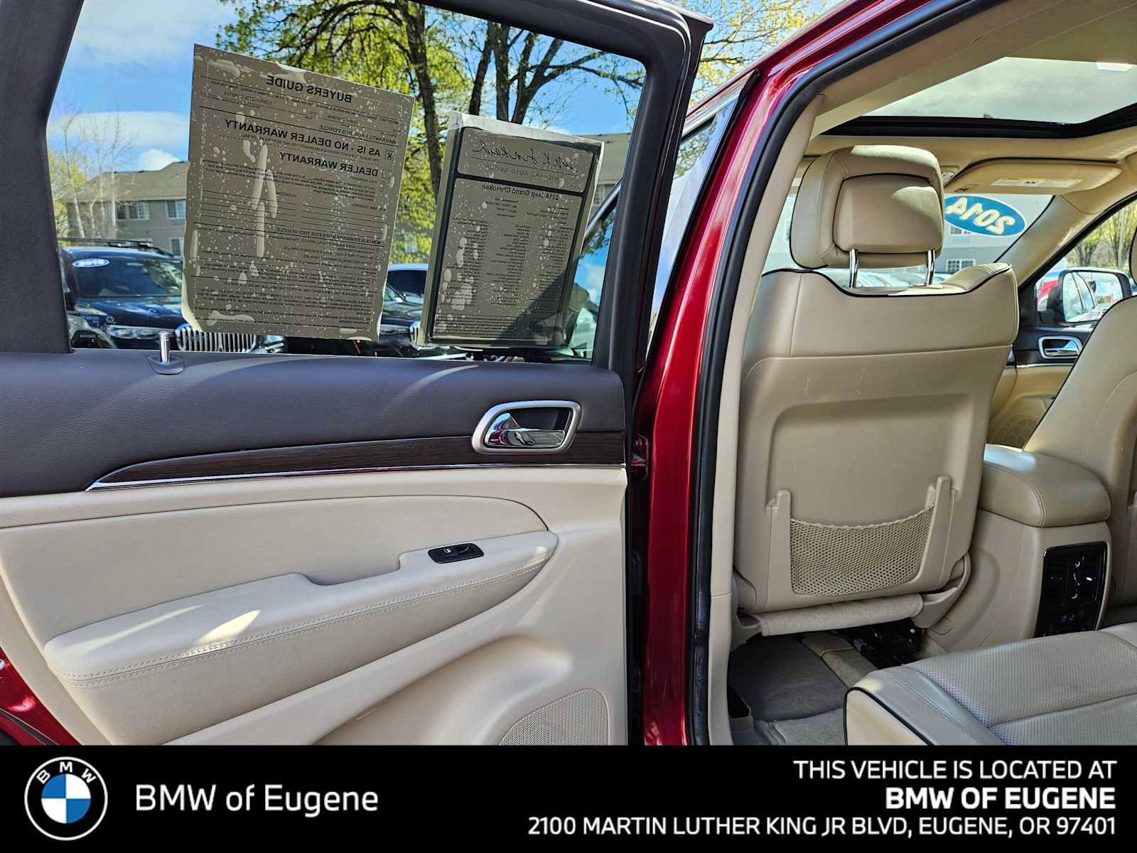 Used 2014 Jeep Grand Cherokee Overland w/ Advanced Technology Group image 19